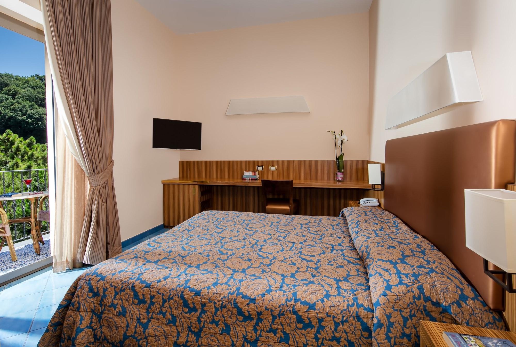 Grand Hotel Due Golfi SantʼAgata sui Due Golfi Dış mekan fotoğraf