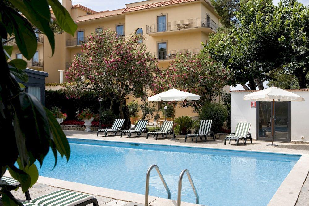 Grand Hotel Due Golfi SantʼAgata sui Due Golfi Dış mekan fotoğraf