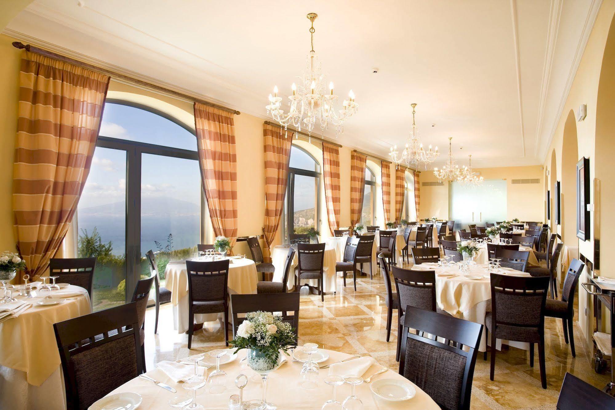 Grand Hotel Due Golfi SantʼAgata sui Due Golfi Dış mekan fotoğraf