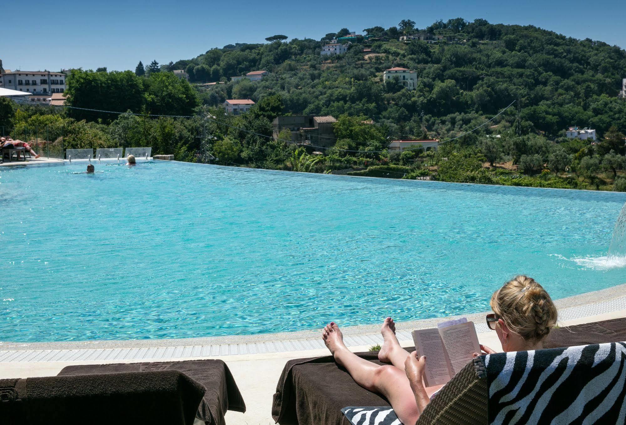 Grand Hotel Due Golfi SantʼAgata sui Due Golfi Dış mekan fotoğraf