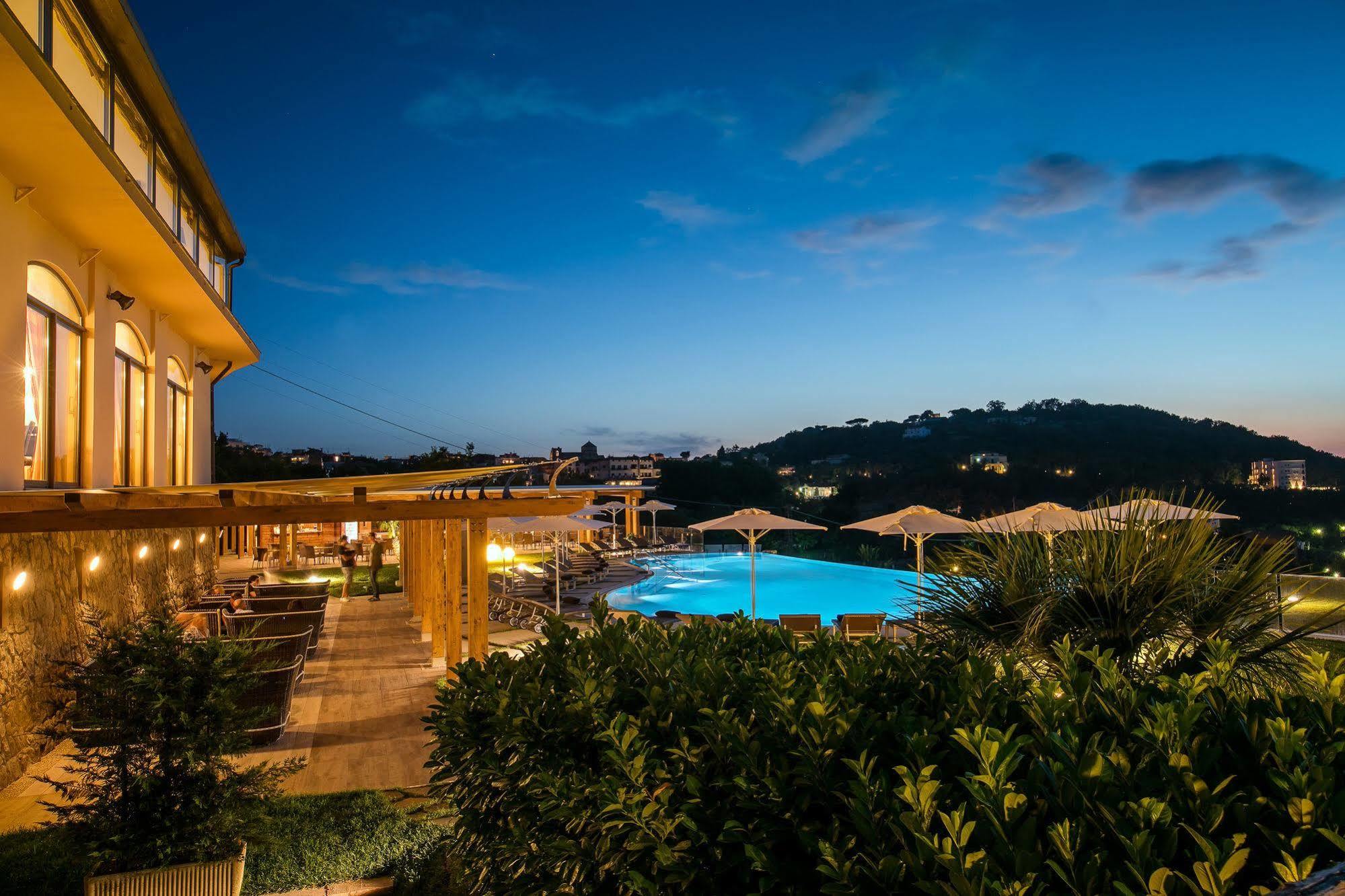 Grand Hotel Due Golfi SantʼAgata sui Due Golfi Dış mekan fotoğraf