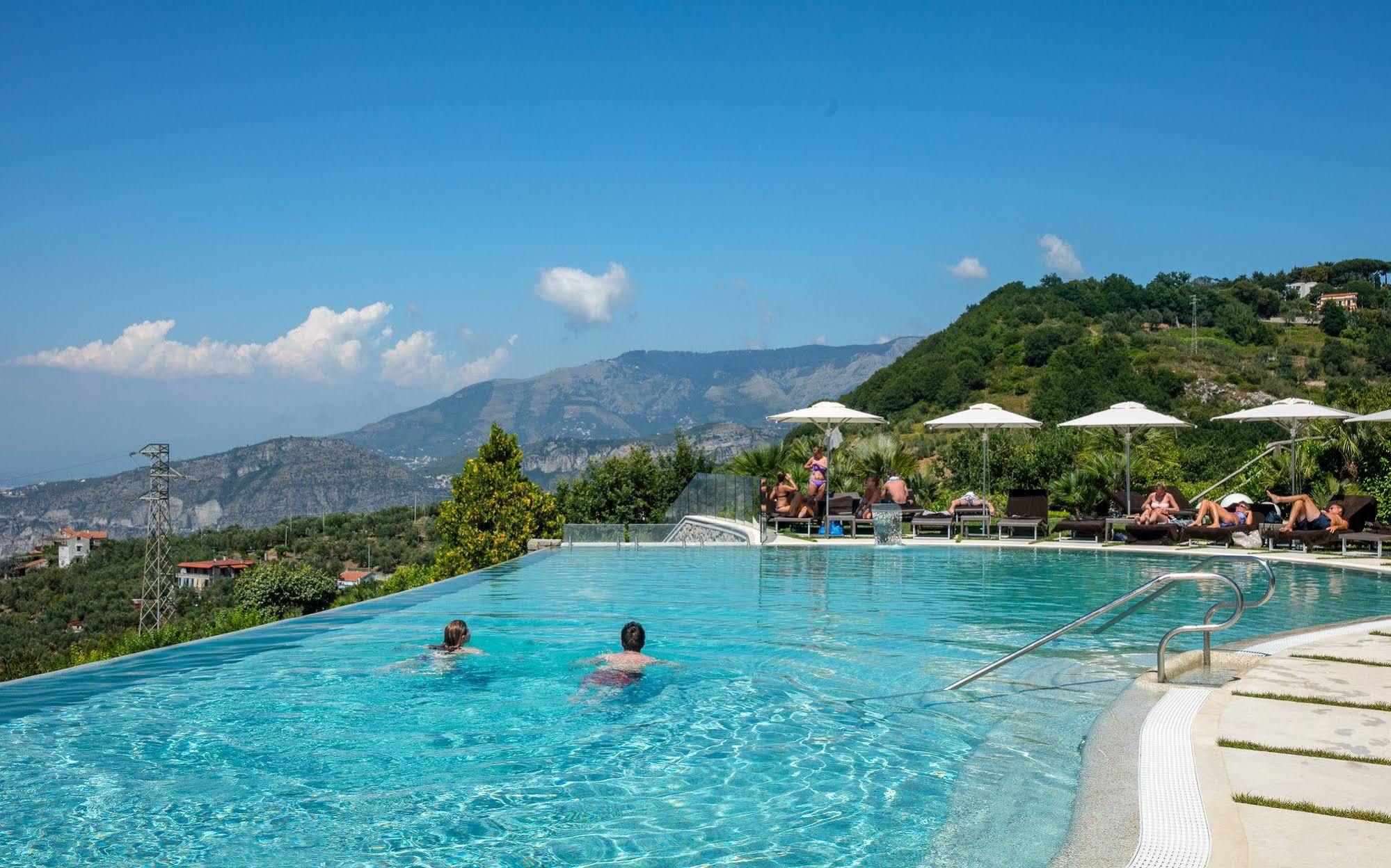 Grand Hotel Due Golfi SantʼAgata sui Due Golfi Dış mekan fotoğraf